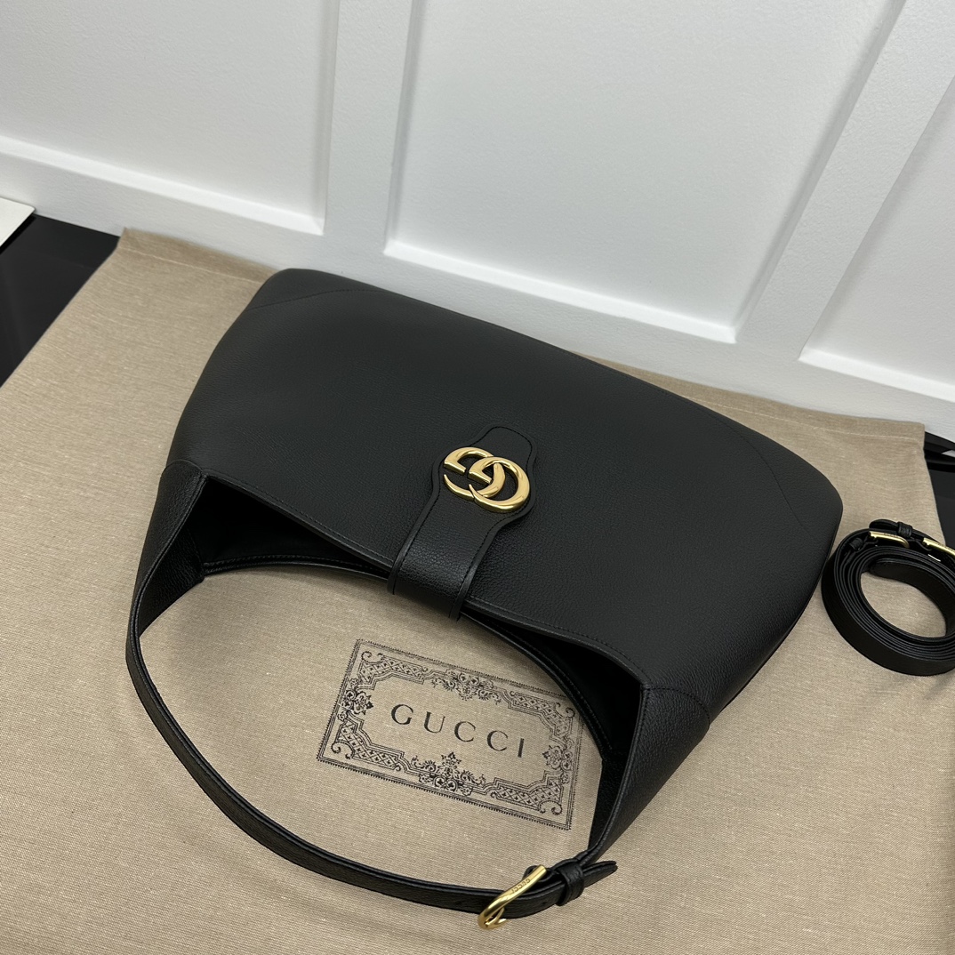 Gucci Hobo Bags